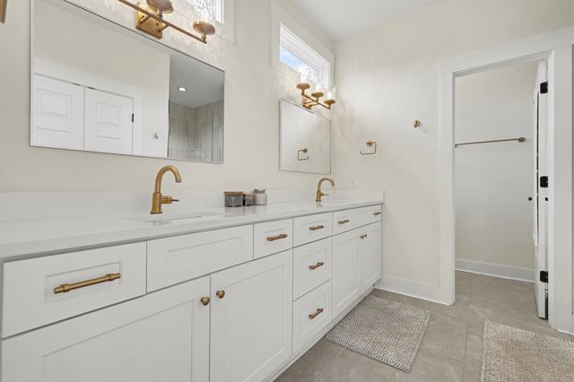 829 Watts Ln, Nashville, TN 37209