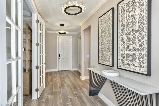 9761 Willet CT, Naples, FL 34120