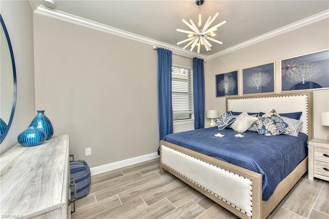 9761 Willet CT, Naples, FL 34120