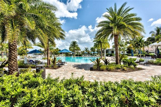 9761 Willet CT, Naples, FL 34120