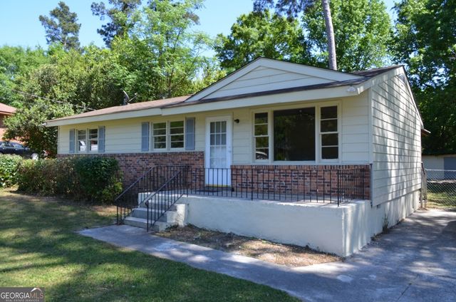 1524 Cambridge Drive, Macon, GA 31206