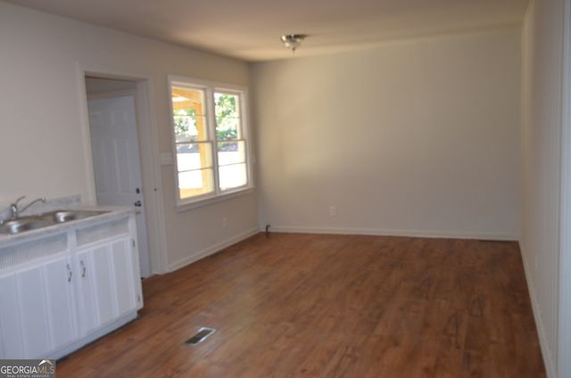 1524 Cambridge Drive, Macon, GA 31206