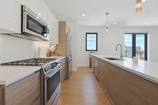 30 Penniman Rd 605, Boston, MA 02134