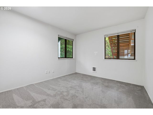 285 CERVANTES, Lake Oswego, OR 97035