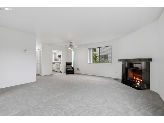 285 CERVANTES, Lake Oswego, OR 97035