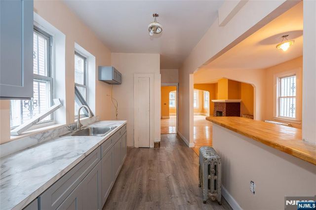 155 Augusta Street, Irvington, NJ 07111