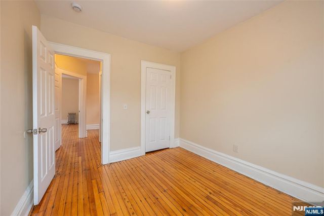 155 Augusta Street, Irvington, NJ 07111