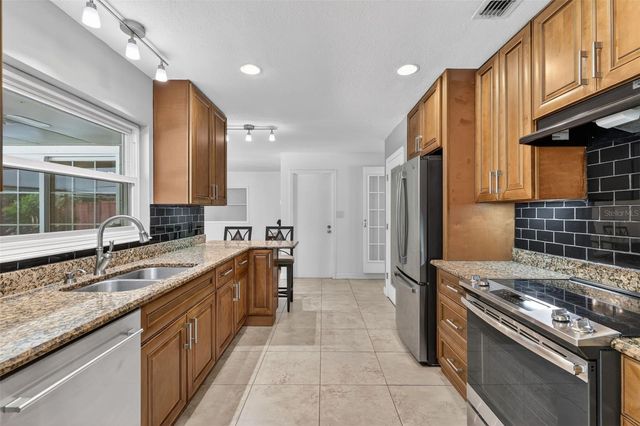 2102 WINNEBEGO TRAIL, Fern Park, FL 32730