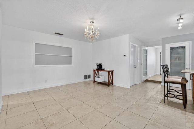 2102 WINNEBEGO TRAIL, Fern Park, FL 32730