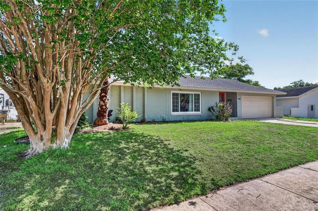 2102 WINNEBEGO TRAIL, Fern Park, FL 32730