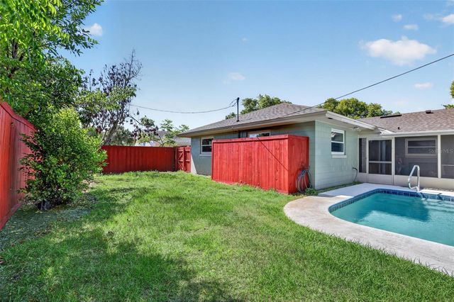 2102 WINNEBEGO TRAIL, Fern Park, FL 32730