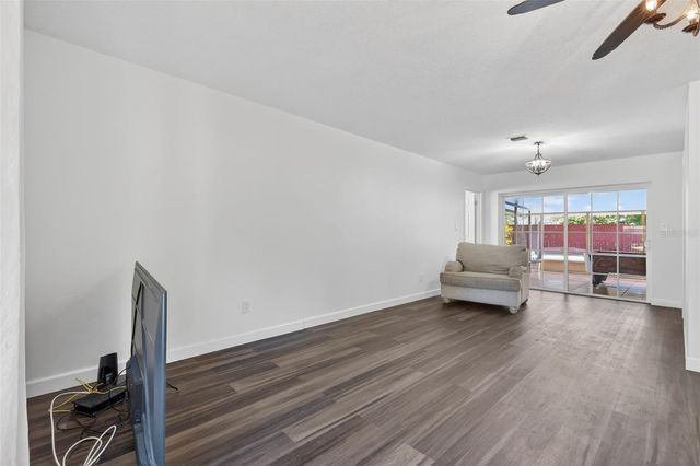 2102 WINNEBEGO TRAIL, Fern Park, FL 32730