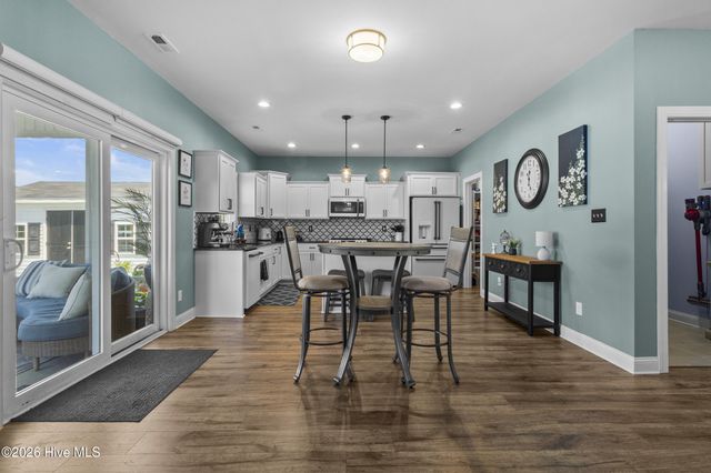 109 Sparrow Drive, New Bern, NC 28560