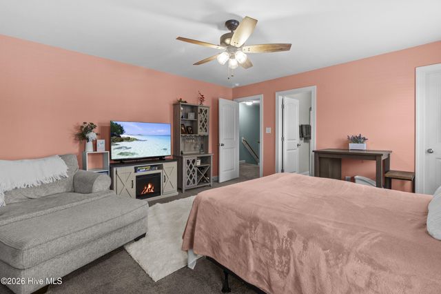 109 Sparrow Drive, New Bern, NC 28560