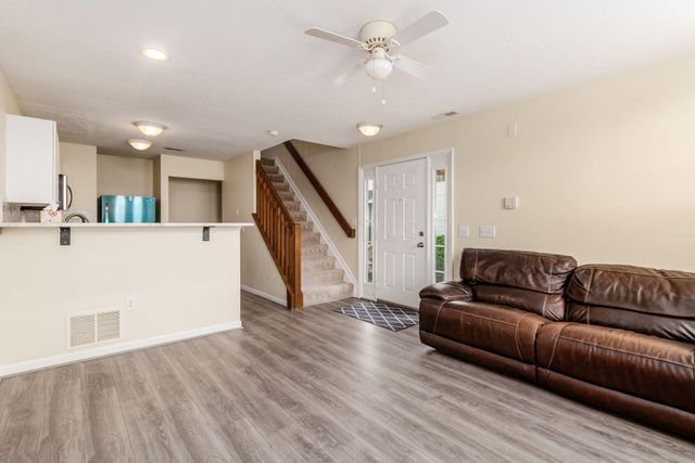 8270 Sugar Magnolia Drive, Blacklick, OH 43004