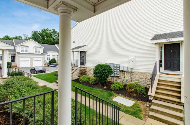 8270 Sugar Magnolia Drive, Blacklick, OH 43004
