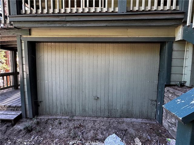 796 N Village, Crestline, CA 92325