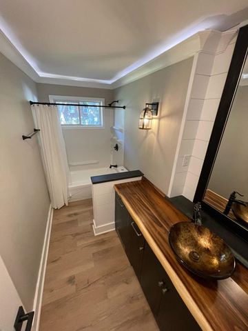 1431 Hulmes Drive, Dekalb, IL 60115