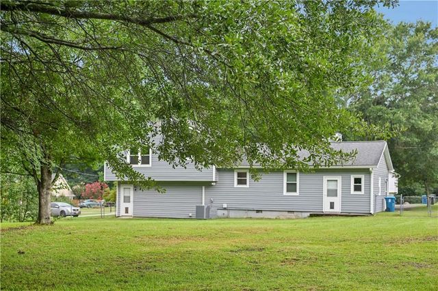 2051 Sunsweet Court, Lawrenceville, GA 30043