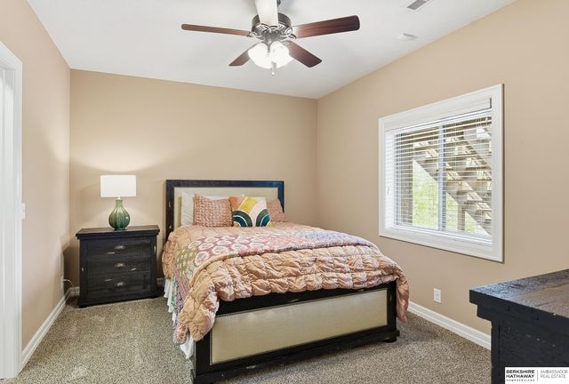 5823 S 238th Street, Elkhorn, NE 68022