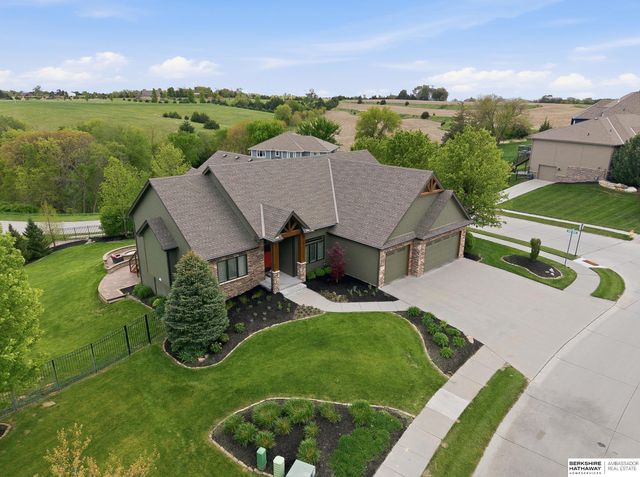5823 S 238th Street, Elkhorn, NE 68022
