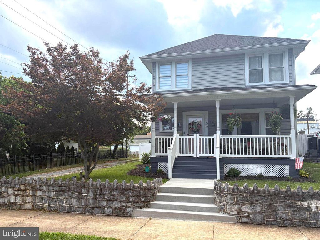 109 S GEORGIA AVE, Martinsburg, WV 25401