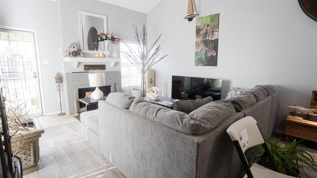 12249 Coppertree Lane, Houston, TX 77035