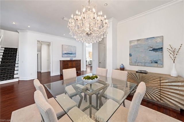 4840 Boulevard CT, Naples, FL 34103