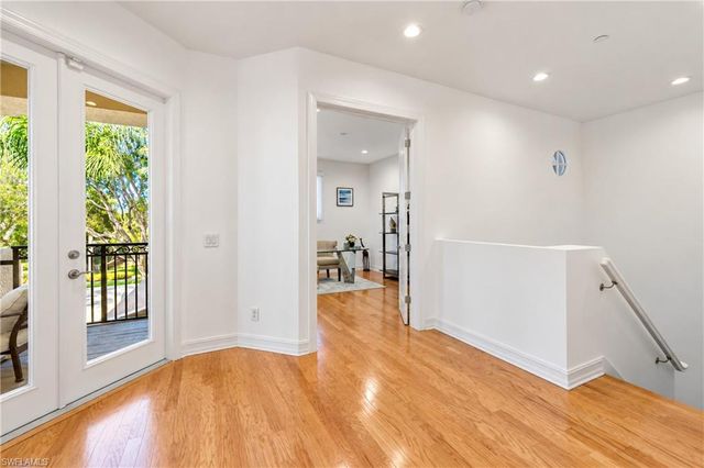 4840 Boulevard CT, Naples, FL 34103