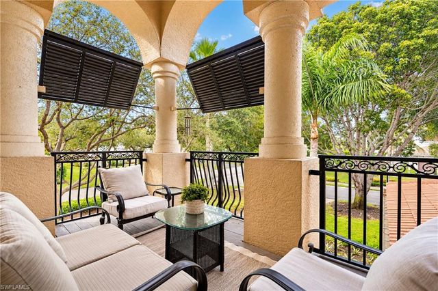 4840 Boulevard CT, Naples, FL 34103