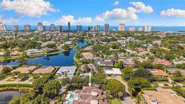 4840 Boulevard CT, Naples, FL 34103