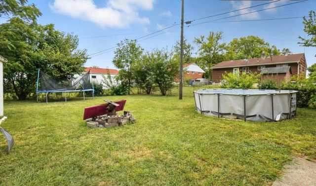 1932 Ellsworth Avenue, Columbus, OH 43207
