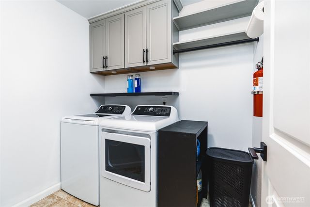 1945 71st Avenue SE, Tumwater, WA 98501