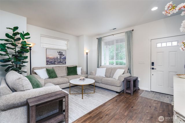 1945 71st Avenue SE, Tumwater, WA 98501