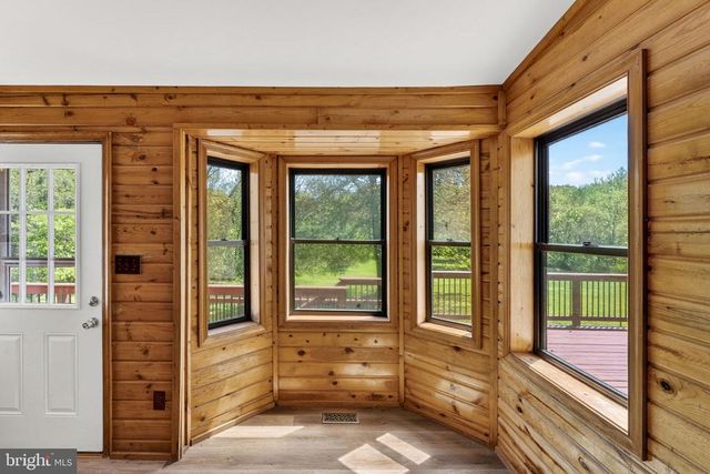 8265 OPAL RD, Warrenton, VA 20186
