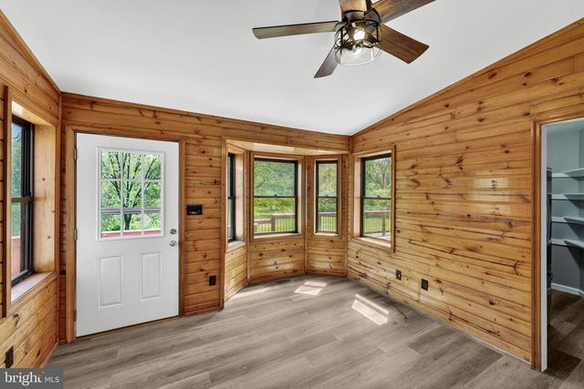 8265 OPAL RD, Warrenton, VA 20186