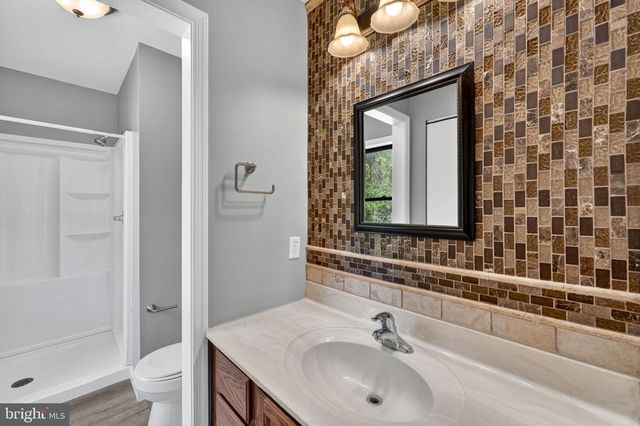 8265 OPAL RD, Warrenton, VA 20186