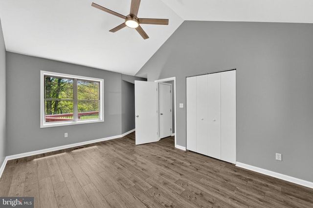 8265 OPAL RD, Warrenton, VA 20186