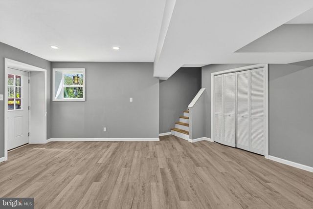 8265 OPAL RD, Warrenton, VA 20186