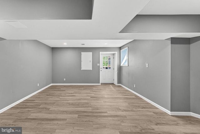 8265 OPAL RD, Warrenton, VA 20186
