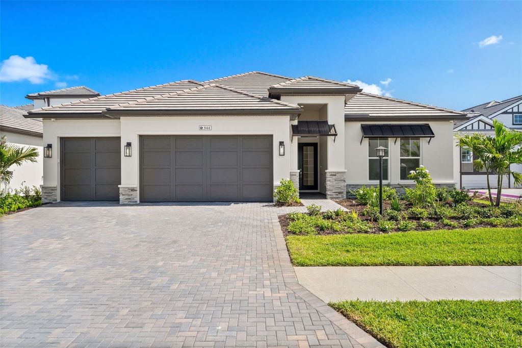 844 BLUE SHELL LOOP, Sarasota, FL 34240