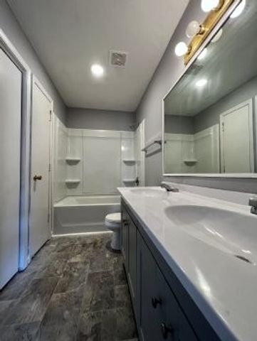 374 Jack Miller Blvd Apt A, Clarksville, TN 37042