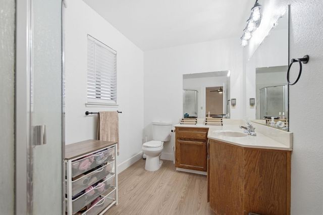 107 Frazine Rd, Modesto, CA 95357