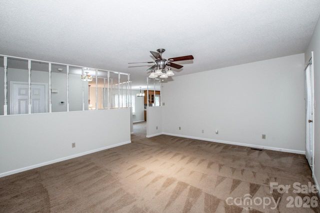 612 Sharon Drive, Statesville, NC 28625
