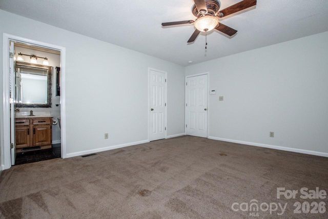 612 Sharon Drive, Statesville, NC 28625