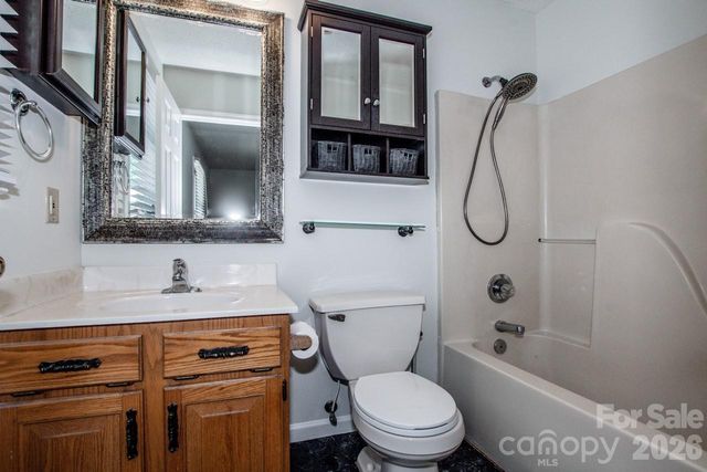 612 Sharon Drive, Statesville, NC 28625