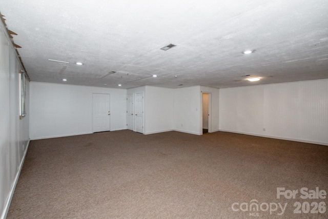612 Sharon Drive, Statesville, NC 28625