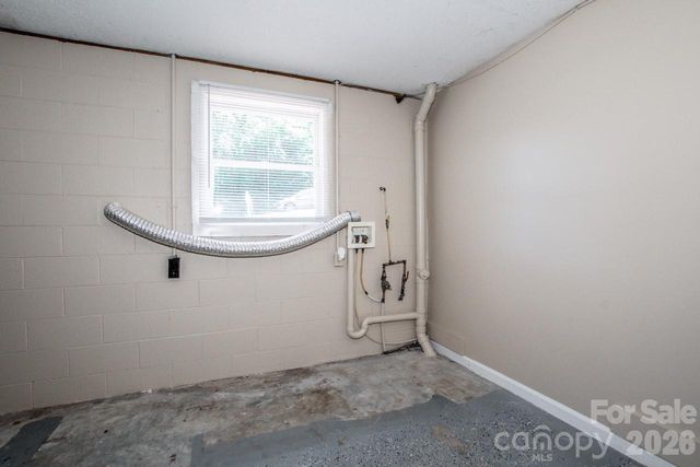 612 Sharon Drive, Statesville, NC 28625