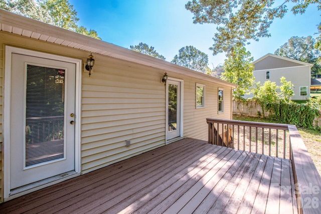 612 Sharon Drive, Statesville, NC 28625