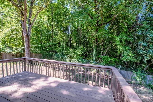 612 Sharon Drive, Statesville, NC 28625